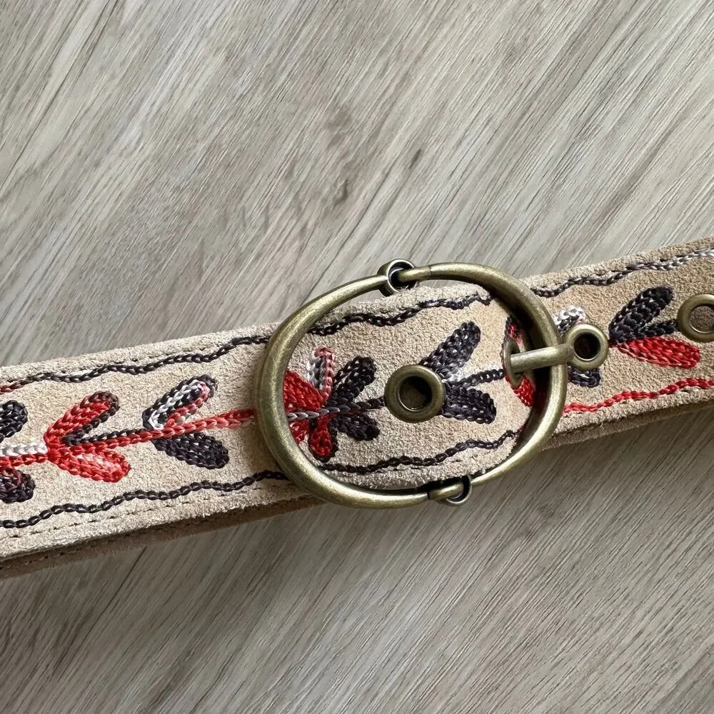 Anthropologie Maison Hotel 100% Suede Leather Embroidered Thar Belt Size Small